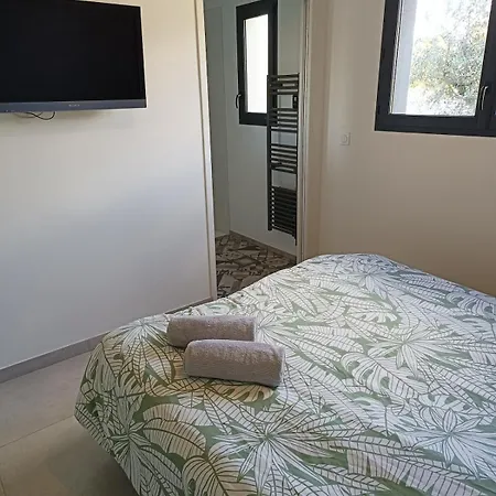 10 People With Private Pool In A Quiet Area Villa